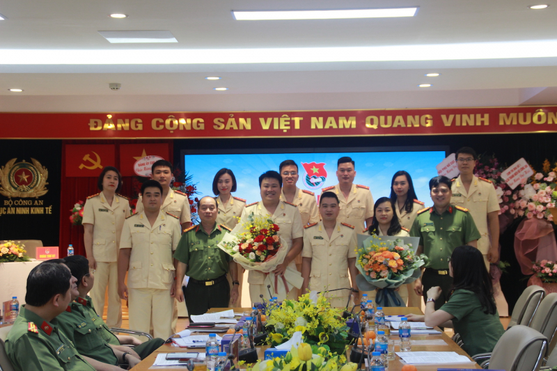 Có nhiều sáng kiến để đoàn viên thanh niên Cục An ninh kinh tế trở thành những cán bộ yêu nghề -0