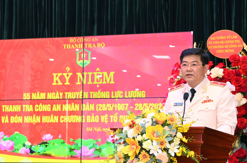 Thanh tra Bộ Công an đón nhận Huân chương Bảo vệ Tổ quốc hạng Nhì -0