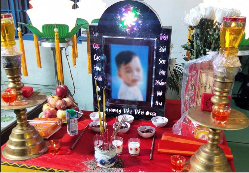 Đang làm rõ nghi án  bé trai 18 tuổi tử vong vì bị bạo hành -0