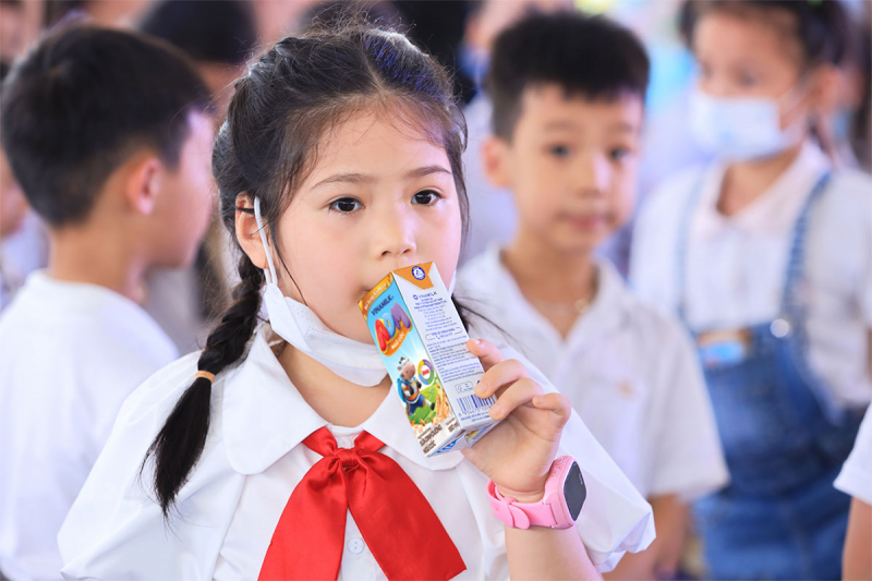 Vinamilk hưởng ứng ngày sữa thế giới với nhiều hoạt động -0
