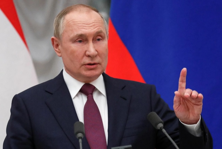 Tổng thống Putin chỉ cách 