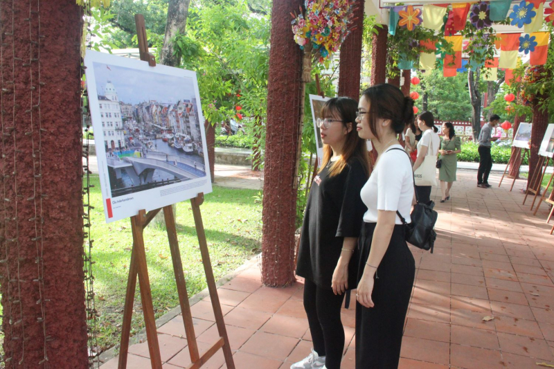 “Đạp xe - Câu chuyện lộ trình xanh” từ Đan Mạch lan tỏa đến Cố đô Huế -0