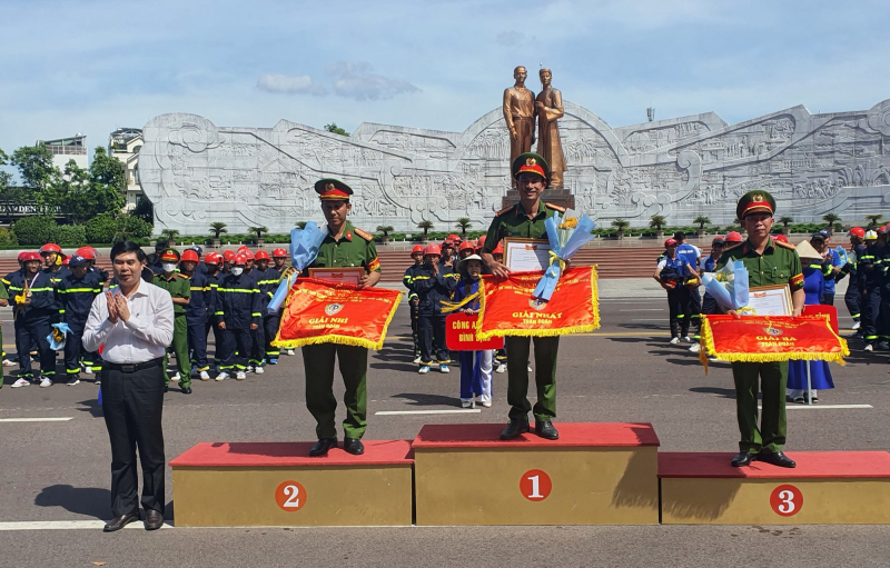 Hội thi thể thao nghiệp vụ cứu nạn cứu hộ -0