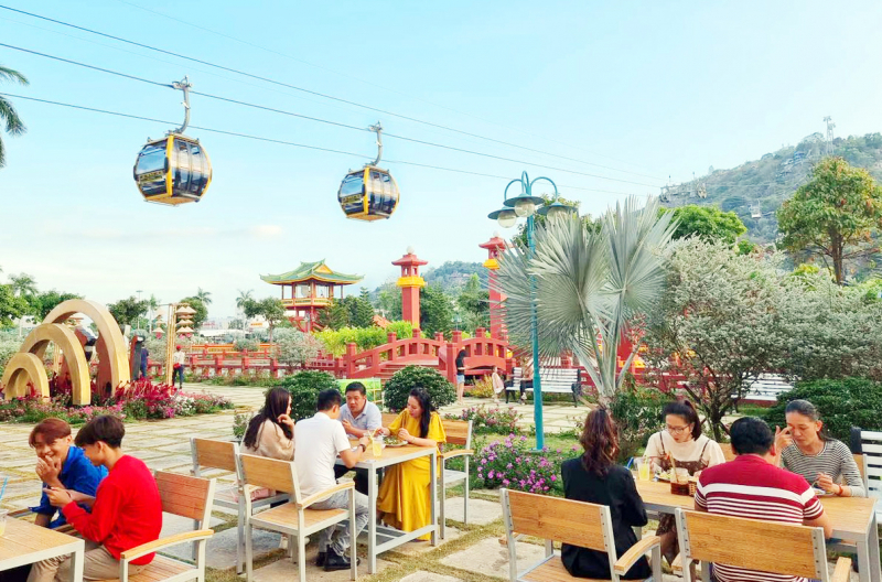 Nhiều hạng mục, công trình thu hút du khách tại Khu du lịch Cáp treo Núi Sam -0