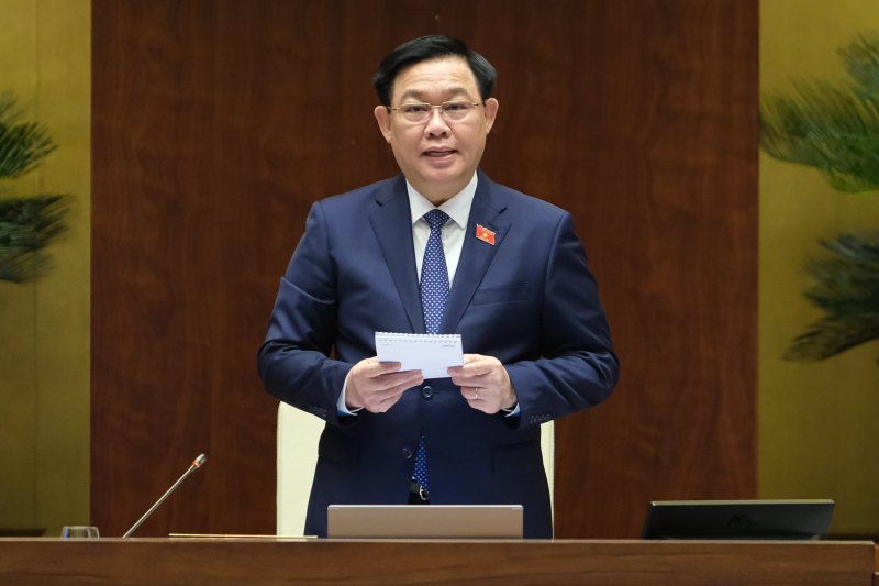 Xử lý trốn thuế dưới hình thức xe biếu, tặng lên Nghị trường  -0