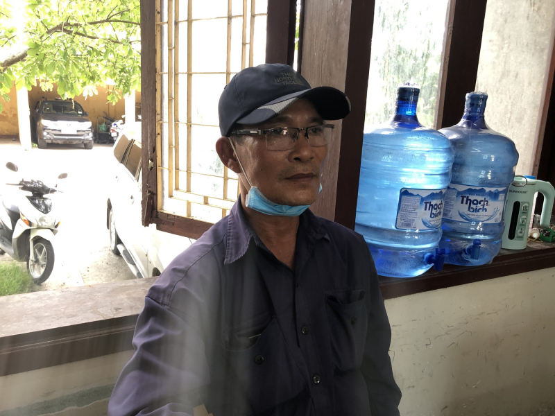 Bắt kẻ dùng súng cướp tiệm vàng trốn truy nã 30 năm -0