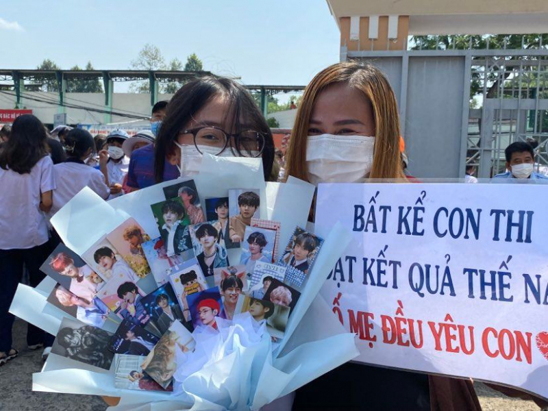 “Bất kể con thi đạt kết quả thế nào bố mẹ đều yêu con” -0