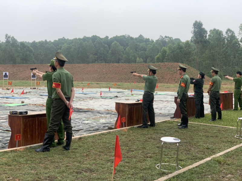 Tuyên dương 53 lượt tập thể, cá nhân trong vòng loại Hội thi điều lệnh, bắn súng, võ thuật CAND năm 2022  -0