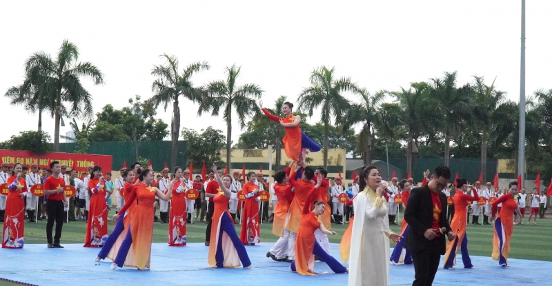 Khai mạc Hội thao kỷ niệm 60 năm Ngày truyền thống lực lượng CSND -0