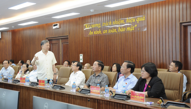 Bộ Công an tiếp tục đồng hành, phối hợp 2 thành phố lớn thực hiện Đề án 06 -0