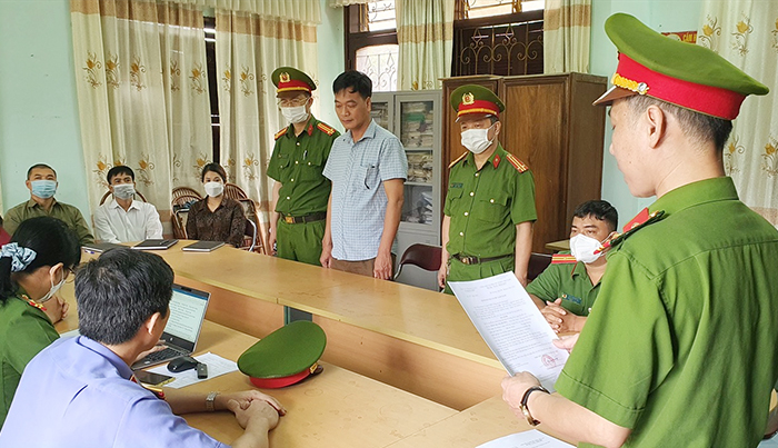 Khởi tố điều tra 2 cán bộ về hành vi thiếu trách nhiệm gây hậu quả nghiêm trọng -1