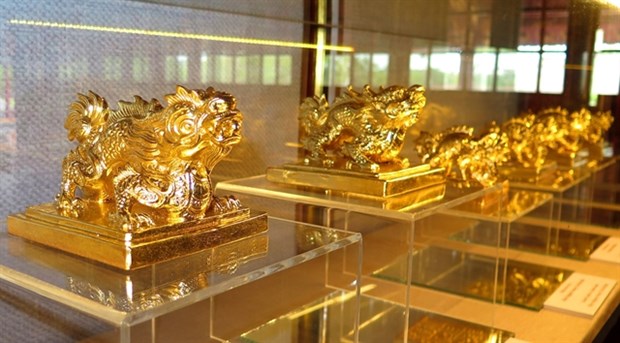 Exhibition of replicas of Nguyen Dynasty gold seals launches in Hue -0