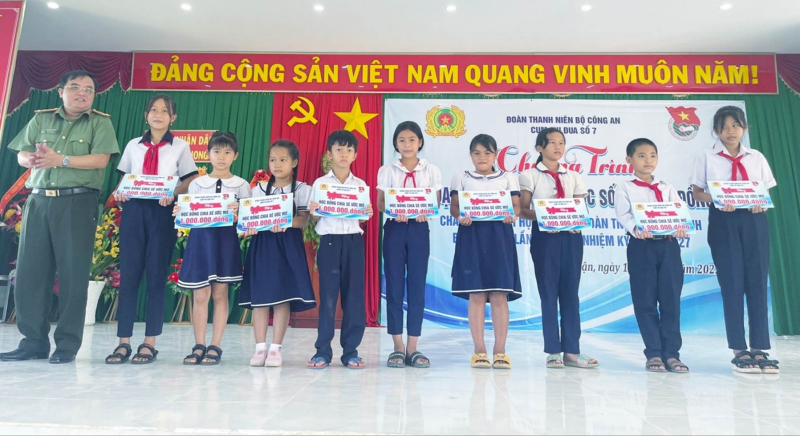 Đoàn Thanh niên Cụm thi đua số 7 - Bộ Công an: Xung kích, sáng tạo vì an ninh Tổ quốc -0