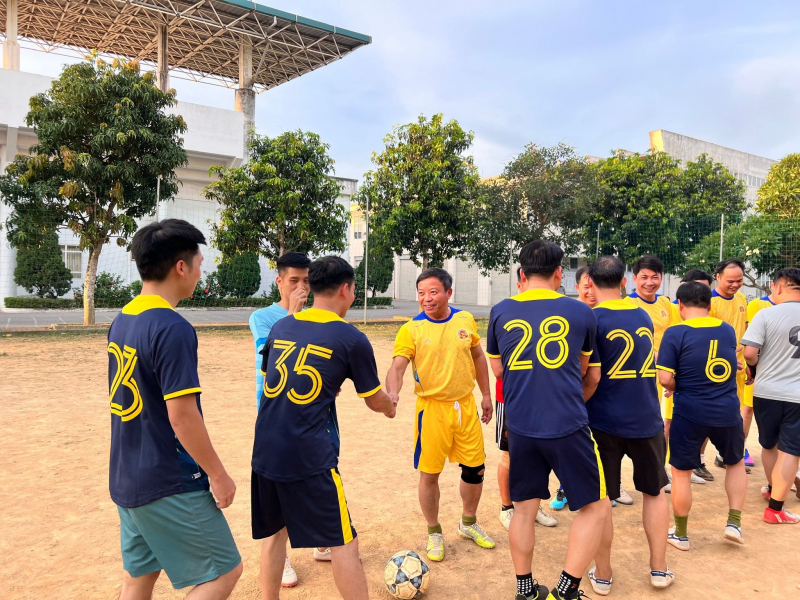 Giao lưu bóng đá trong Học viện Chính trị CAND -0