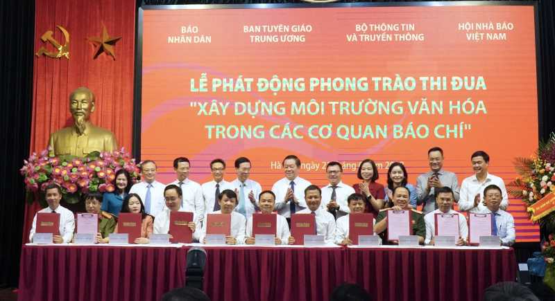 Phát động phong trào thi đua “Xây dựng môi trường văn hoá trong cơ quan báo chí” -0