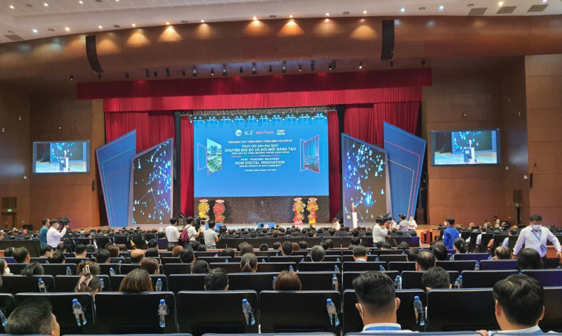 Bình Dương tổ chức sự kiện vinh danh Top 7 cộng đồng thông minh thế giới năm 2022 -0