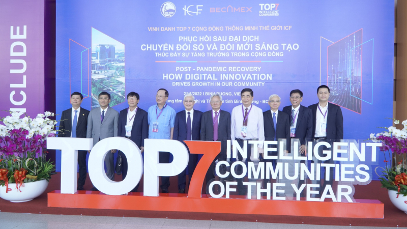 Công bố TOP 7 cộng đồng thông minh thế giới, trong đó có Bình Dương -0