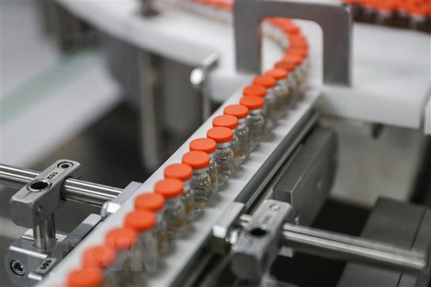 Cơ hội cho các nước nghèo khi miễn trừ bản quyền vaccine COVID-19 -0