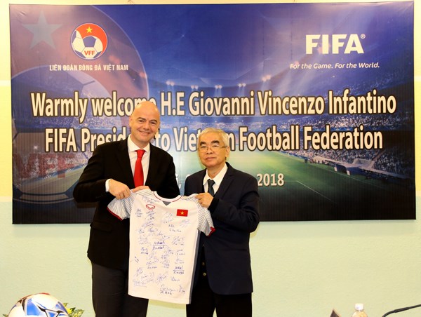 Người “lạ” ở VFF -0