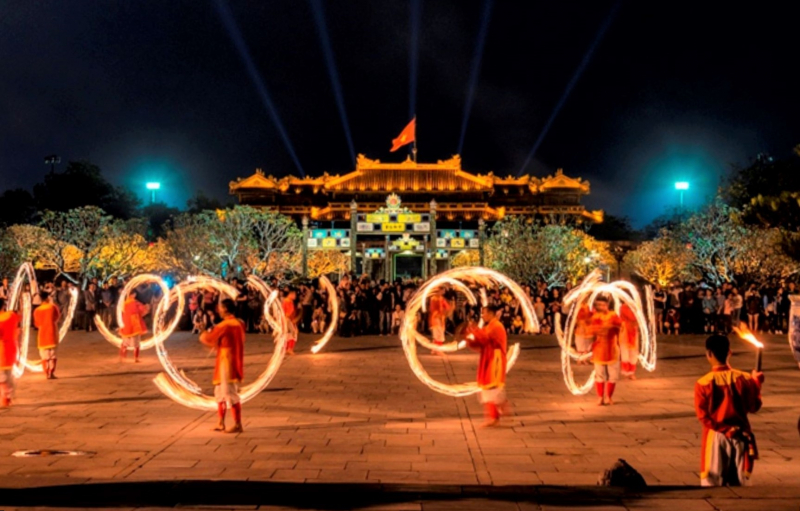 Du khách được miễn phí vé tham quan Đại nội về đêm dịp Festival Huế 2022 -0