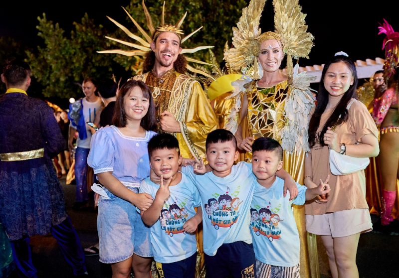 Sôi động Carnival đường phố mở màn cho chuỗi sự kiện “Tận hưởng mùa hè Đà Nẵng 2022” -0