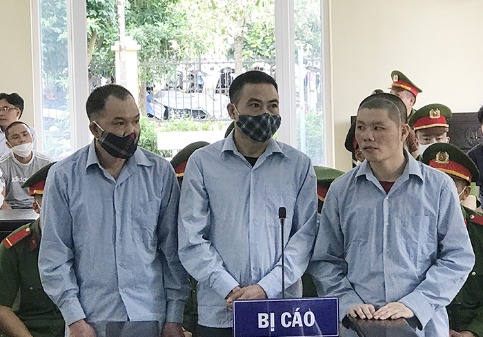 Tử hình 3 bị cáo vận chuyển trái phép 12 bánh heroin -0