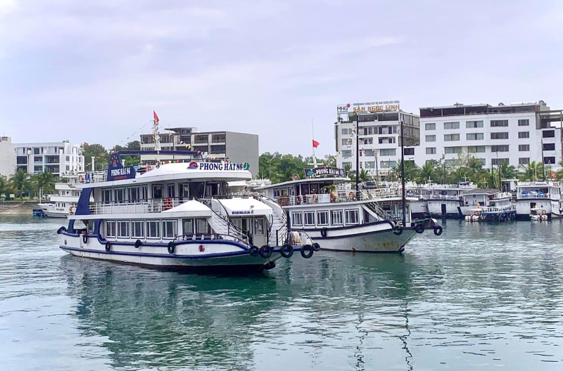 Dừng miễn, giảm 50% phí tham quan một số điểm du lịch ở Quảng Ninh -0