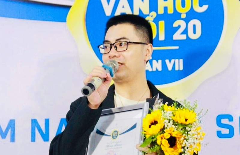 Với người trẻ, văn chương là cuộc dạo chơi? -0