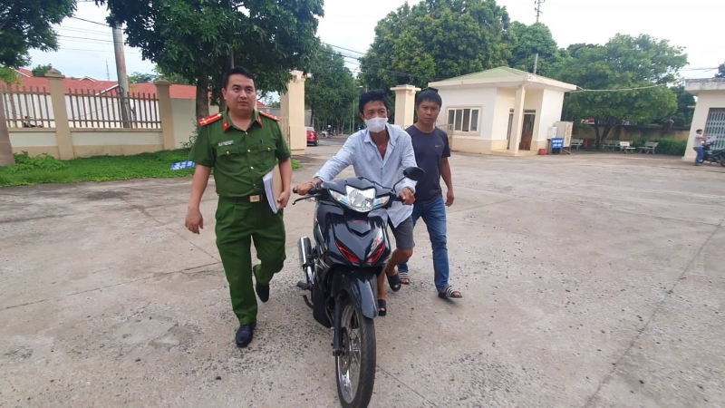 Kẻ mang 10 tiền án vừa ra tù lại đi trộm cắp -0