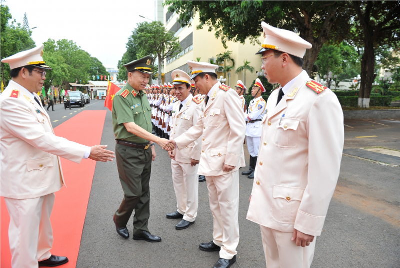 Giữ vững đảm bảo an ninh trật tự, thúc đẩy phát triển kinh tế-xã hội trên địa bàn Tây Nguyên -0
