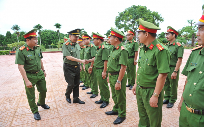 Giữ vững đảm bảo an ninh trật tự, thúc đẩy phát triển kinh tế-xã hội trên địa bàn Tây Nguyên -0