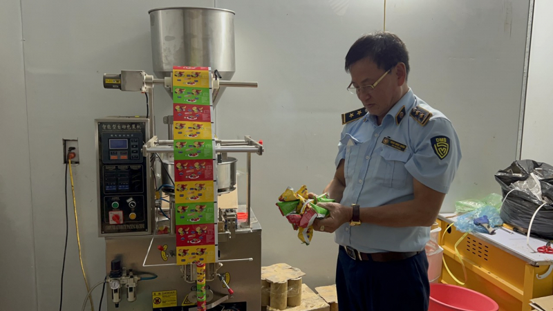 Hà Nội phát hiện, xử lý hơn 1.700 vụ hàng giả -0