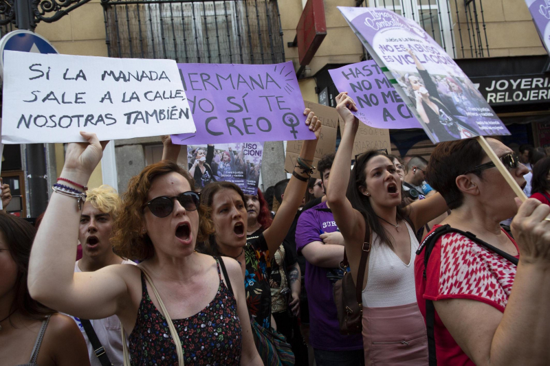 Tây Ban Nha định nghĩa ra sao về sự đồng thuận trong quan hệ tình dục? -1