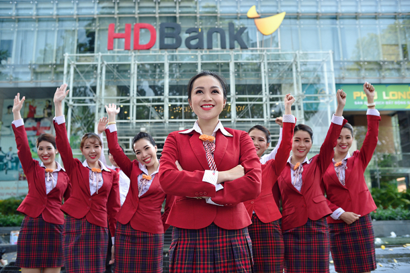 Tiếp tục “phủ sóng” trên cả nước, HDBank mở mới 18 điểm giao dịch và tuyển dụng 250 ứng viên -0