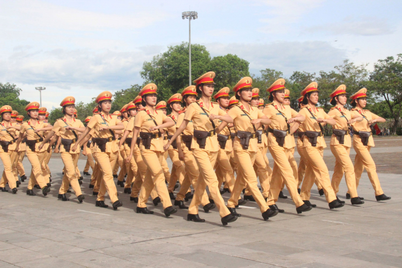 Khai mạc Chung kết Hội thi Điều lệnh, bắn súng, võ thuật CAND - Khu vực phía Nam  -0