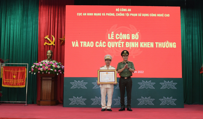 Đấu tranh hiệu quả tội phạm sử dụng công nghệ cao trong tình hình mới -0