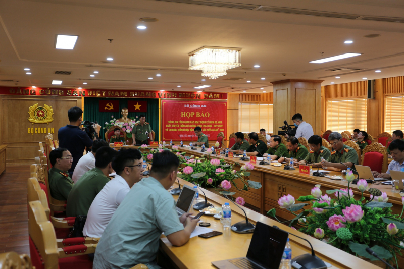 Nhiều hoạt động quy mô lớn, tuyên truyền sâu đậm về lực lượng CSND -0