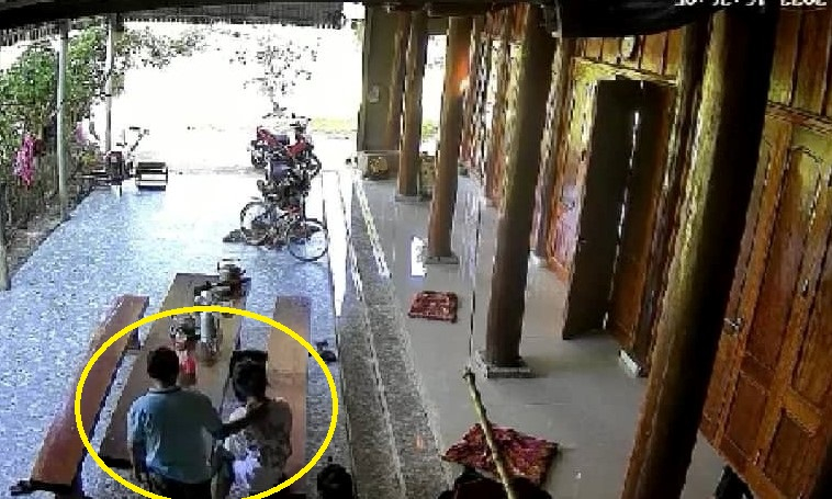 Chủ tịch MTTQ xã Xuân Thắng từng nhắn tin “gạ gẫm” nữ đồng nghiệp  -0