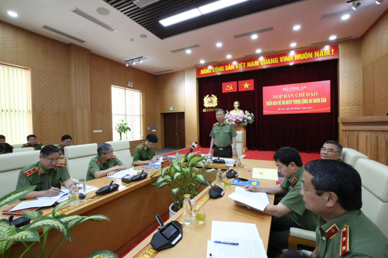 Kiên trì, hiệu quả, gấp rút hoàn thiện những phần việc trong Đề án 06 -0