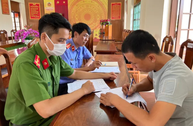 Khởi tố vụ đánh bạc trên 50 tỷ đồng -0