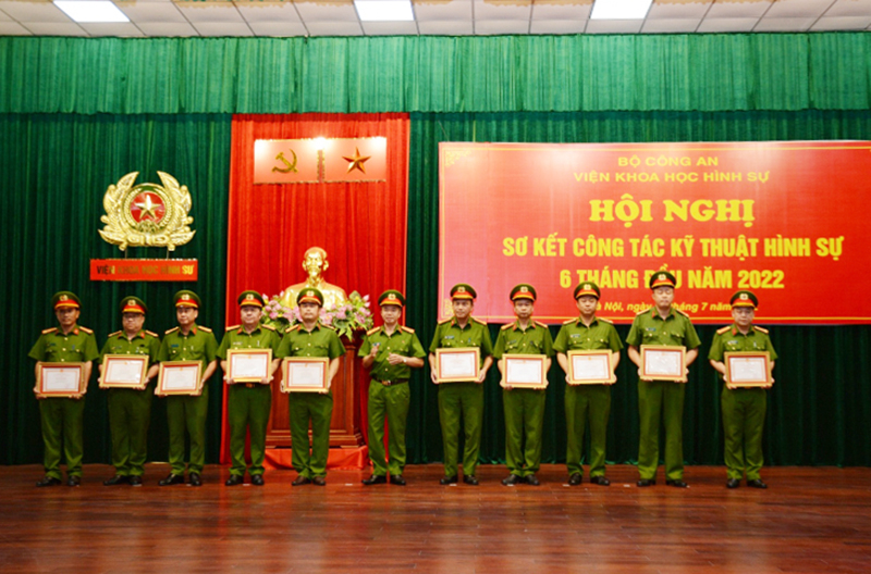 Đẩy mạnh phát triển kỹ thuật hình sự -0