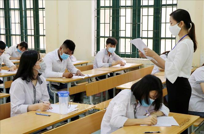 Thí sinh bước vào ngày cuối của kỳ thi tốt nghiệp -0