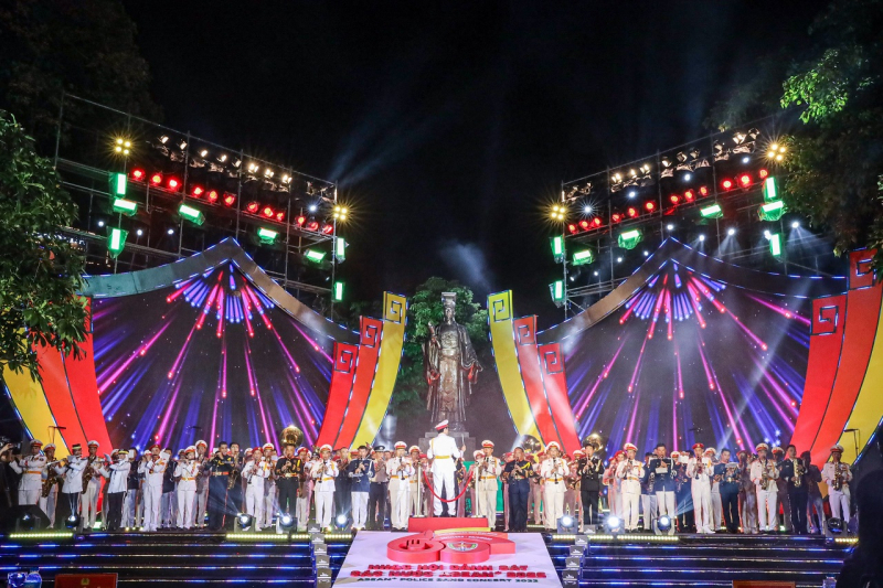 “Đại tiệc” âm nhạc của tình đoàn kết, hữu nghị, vì hòa bình, thịnh vượng của các quốc gia -0