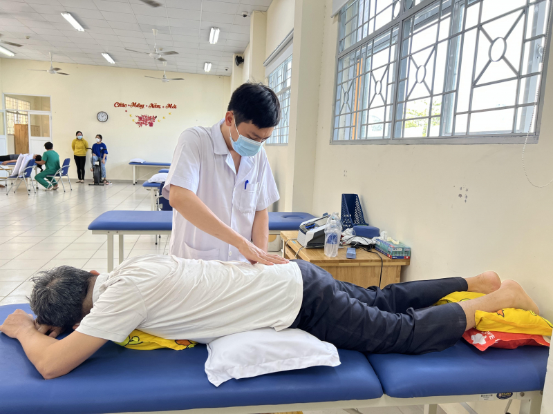 Không được sử dụng các gói xét nghiệm giống nhau cho mọi bệnh nhân khám hậu COVID-19 -0