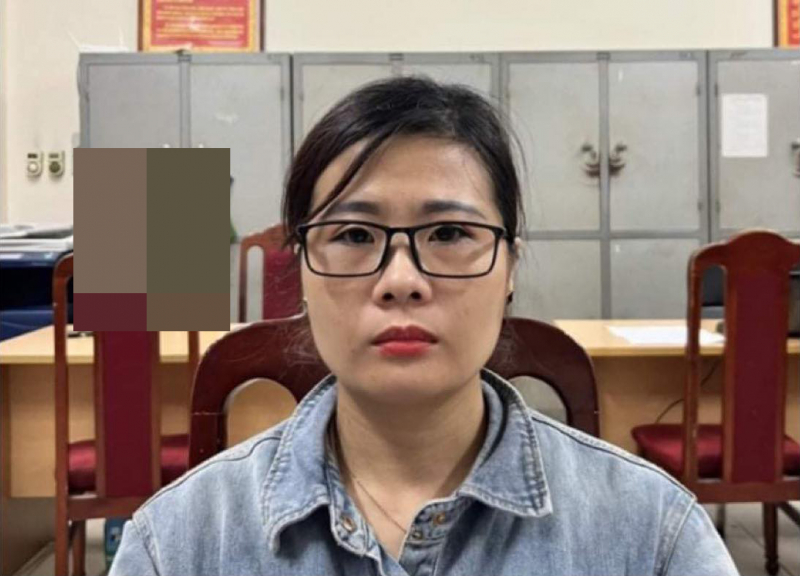 Lừa có lô Iphone giá rẻ, chiếm đoạt 500 triệu đồng để chơi tiền ảo -0