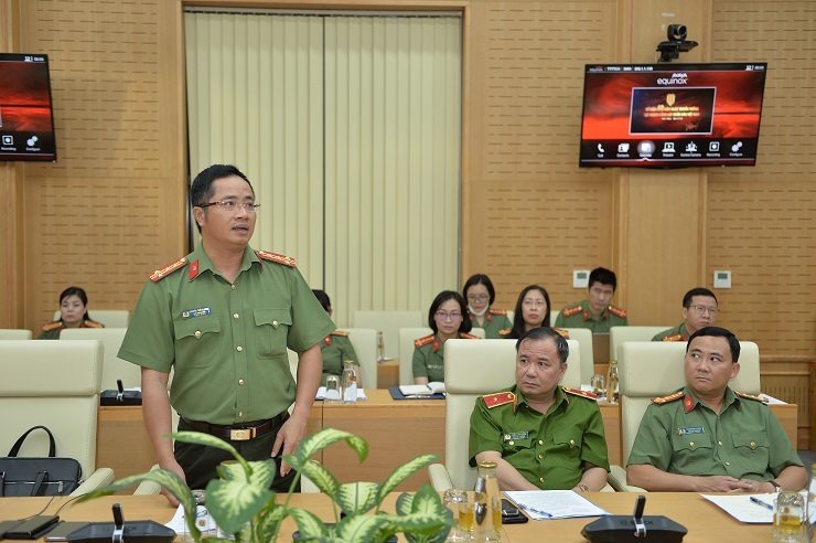 Chuẩn bị chu đáo những hoạt động hướng tới Lễ kỷ niệm 60 năm Ngày truyền thống Cảnh sát nhân dân -0