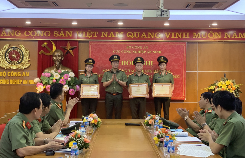 Doanh nghiệp Công an đoàn kết, nỗ lực vượt khó, hoàn thành tốt nhiệm vụ -0