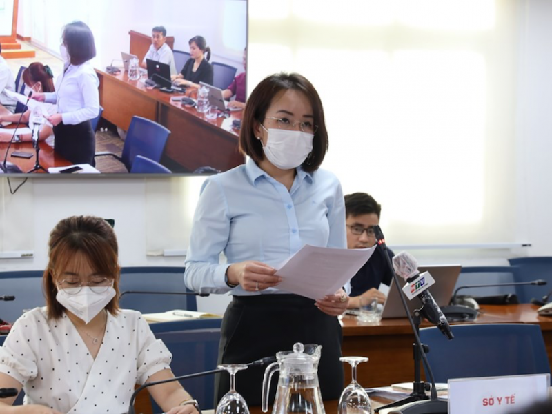 Sở y tế trả lời vấn đề thuốc chống dịch tồn kho, bệnh nhân bị hoại tử xương liên quan COVID-19 -0