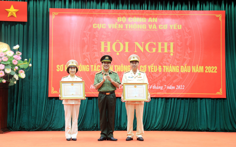 Đảm bảo thông tin liên lạc kịp thời, thông suốt -0