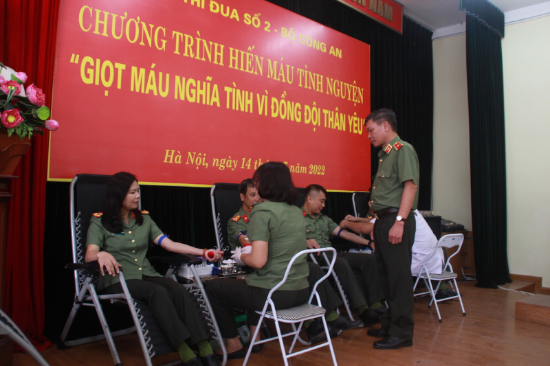 200 cán bộ, chiến sỹ Cụm thi đua số 2, Bộ Công an đăng ký hiến máu -0